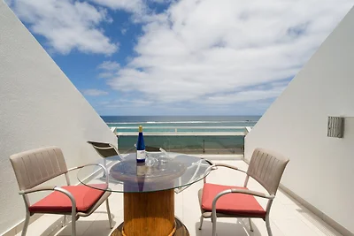 Strandappartement in Las Palmas met terras