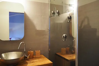 Casa vacanze con piscina condivisa