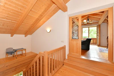 Ferienhaus aus Holz in der Nähe des...