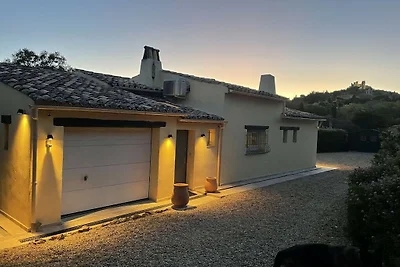Ferienhaus in Grimaud mit Schwimmbecken