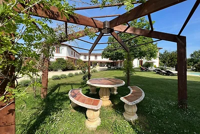 Fantastische Wohnung mit Pool in Rabastens