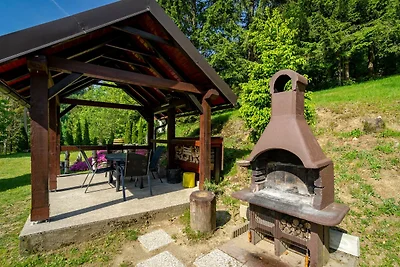 Casa vacanze pittoresca a Lokve con terrazza