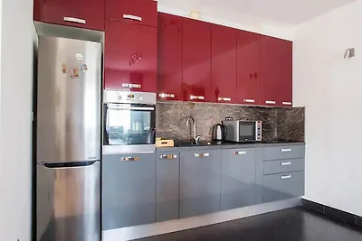 Holiday Home J&D No.3-Six Bedroom House  with...