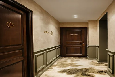 Leon Hotel-Pigalle/Suite-44