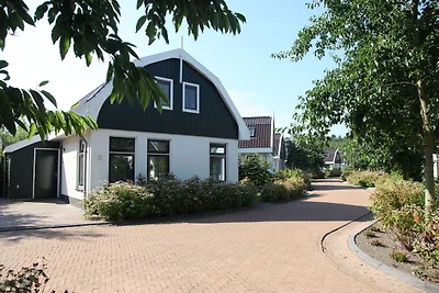 Schönes Haus mit Geschirrspüler, in der Nähe ...