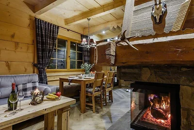 Zweistöckiges Haus im Bergstil, Sauna,...