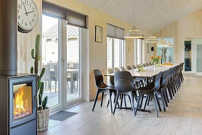 30 Personen Ferienhaus in Bogense