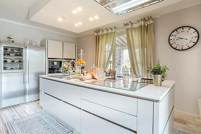 Villa a Orentano con Piscina Privata