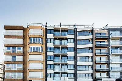 Appartamento Winoc 402 con vista mare a...