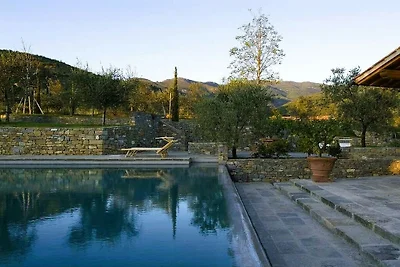Villa in Pian di Sco mit Schwimmbecken
