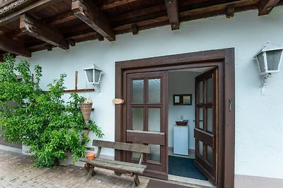 Ferienhaus mit Balkon