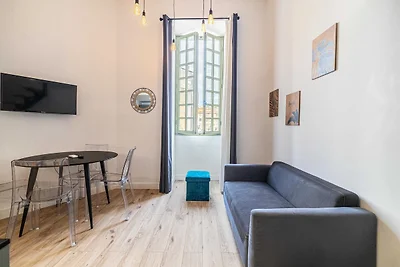 A/C Mezzanine Apt 1BR/2P - Place Garibaldi