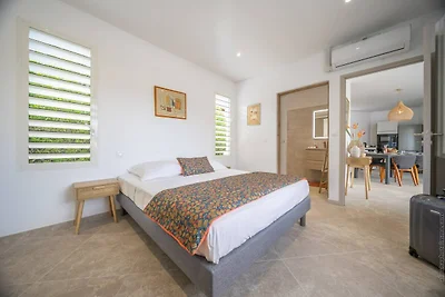 Chique villa met zwembad en strandtoegang