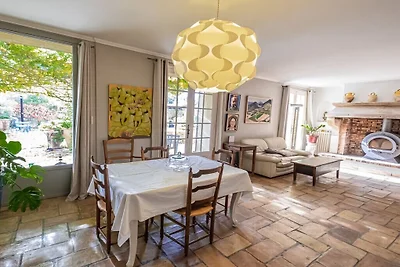 Holiday home in Sarrians with swimming pool