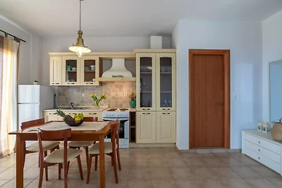 Studio am Wasser in Maroulas