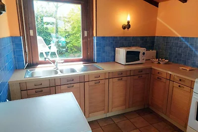 Steinhaus in Meernähe mit Kamin, Sibiril