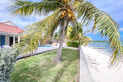 Villa in Saint François mit Lagune und Pool