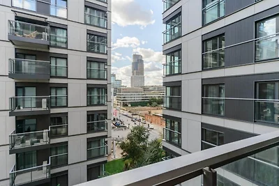 Warschauer Stadtapartment mit Balkon