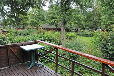 Vakantiehuis met oven in een groene omgeving