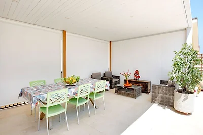 Strandapartment mit Klimaanlage und Terrasse