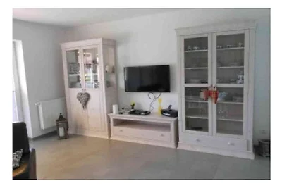 Vakantiehuis in Hage met zwembad