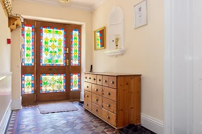 Prachtig vakantiehuis on Wye met een terras