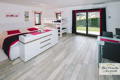 Bled Prestigious and Stylish Apartments - Sta...
