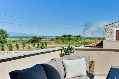 Villa in Privlaka mit Schwimmbecken