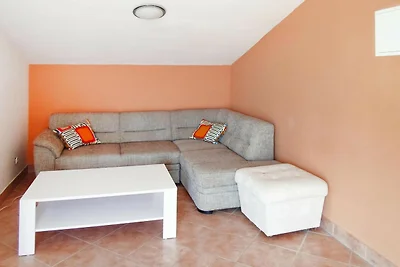 Wohnung in Jadranovo mit Parkplatz