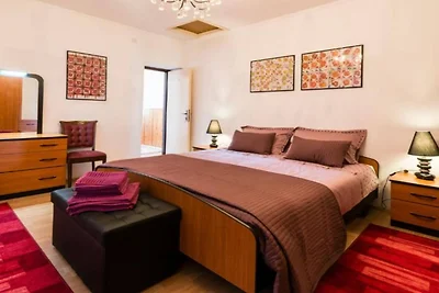 Comfort Villa Roza in Umag - 5 Bedroom With...