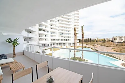 Appartement in Canet met zwembad en terras