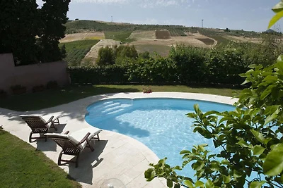 Spaziosa casa vacanze a Buseto Palizzolo con...