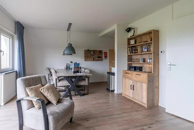 Smaakvol en modern ingerichte 6 persoons...