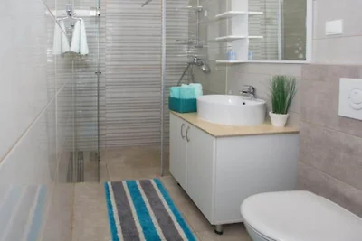 One Bedroom Apartment With Terrace And Sea Vi...
