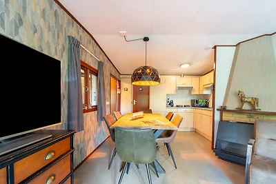 Chalet a Stegeren vicino a bosco e stagno