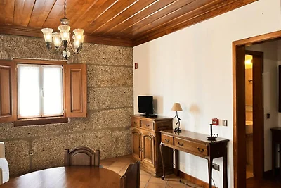 Appartement in Cabeceiras met tuin en zwembad