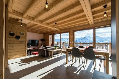 Apartment in Les Retenues Ski-in/Ski-out