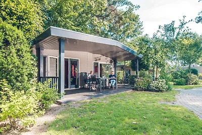 Voll möblierte Unterkunft mit Terrasse
