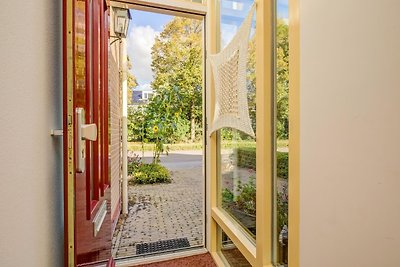 Komfortable Wohnung mit französischem Balkon