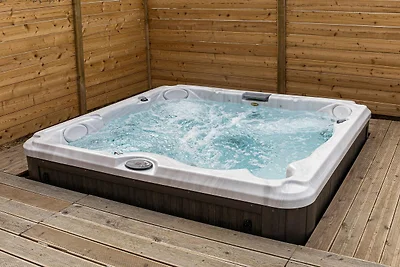Chalet mit Whirlpool