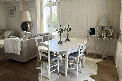 Huis op Île-aux-Moines bij Port Miquel