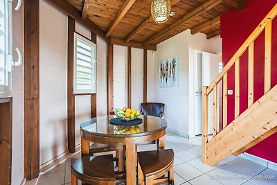 Geräumige Villa in Guadeloupe mit Außenpool