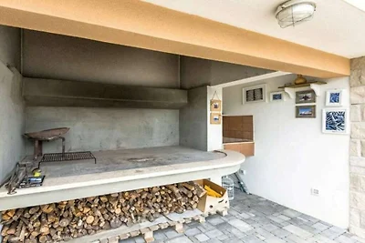 Zara con piscina idromassaggio riscaldata