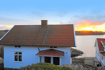 Vista panoramica sul mare a Skarhamn-By Traum