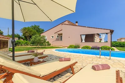 Ferienhaus in Marcana mit Schwimmbecken