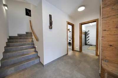 Chalet alpino con accesso diretto alle piste ...