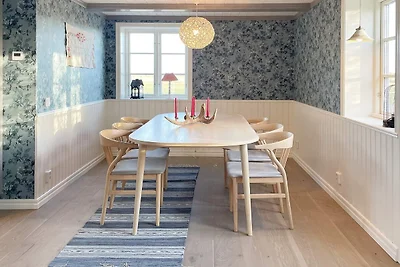 Luxuriöses Ferienhaus in der Nähe von Alvaret