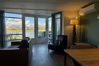 Watervilla met infraroodsauna en jacuzzi