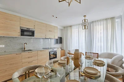 Subliem appartement met airconditioning in he...