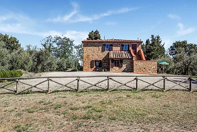 Perfektes Bauernhaus in Gambassi Terme-Fi